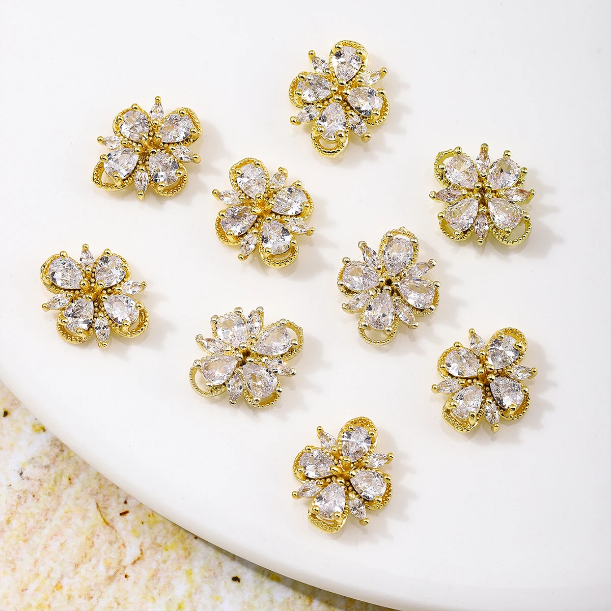 할로우 네잎 클로버 네일 장식, 가벼운 럭셔리 스타일 DIY 네일 장식, y2k 금속 스타일 네일 다이아몬드, 5 개