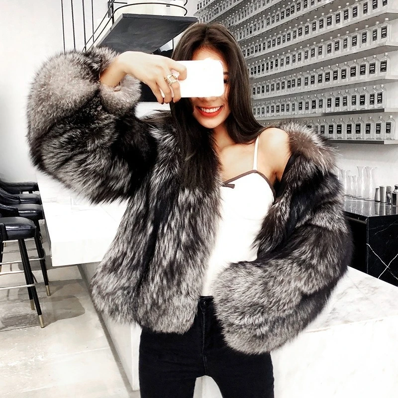 Krótka kurtka damska ze sztucznego futra lisa, całkowite futro, jesienno-zimowa nowa kurtka Mao, elegancka i piękna.