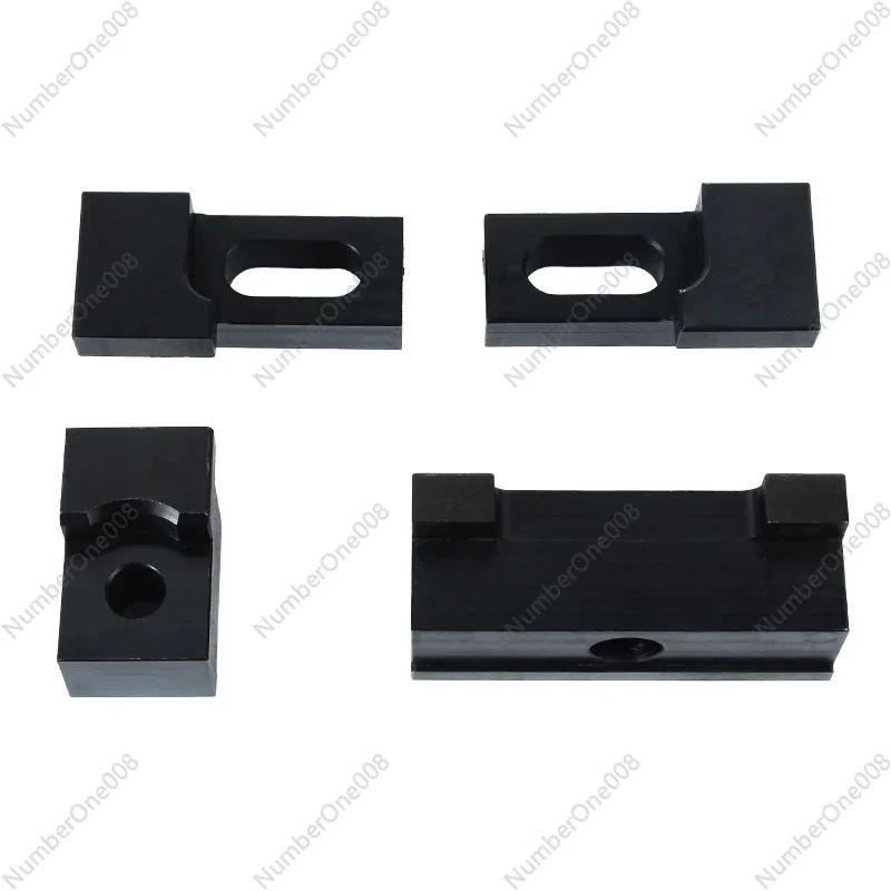 

Комплект аксессуаров для вращающегося стола с ЧПУ для тяжелых условий эксплуатации, включая заднюю бабутку, индексирующую головку, зажимными пластинами и 6-дюймовыми машинными тисками