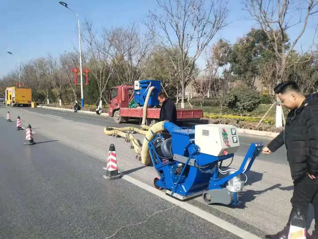 Portable Electric Stainless Steel Shot Blasting Machine for Road Cement Iron Concrete Abrasion for On-the-go Use