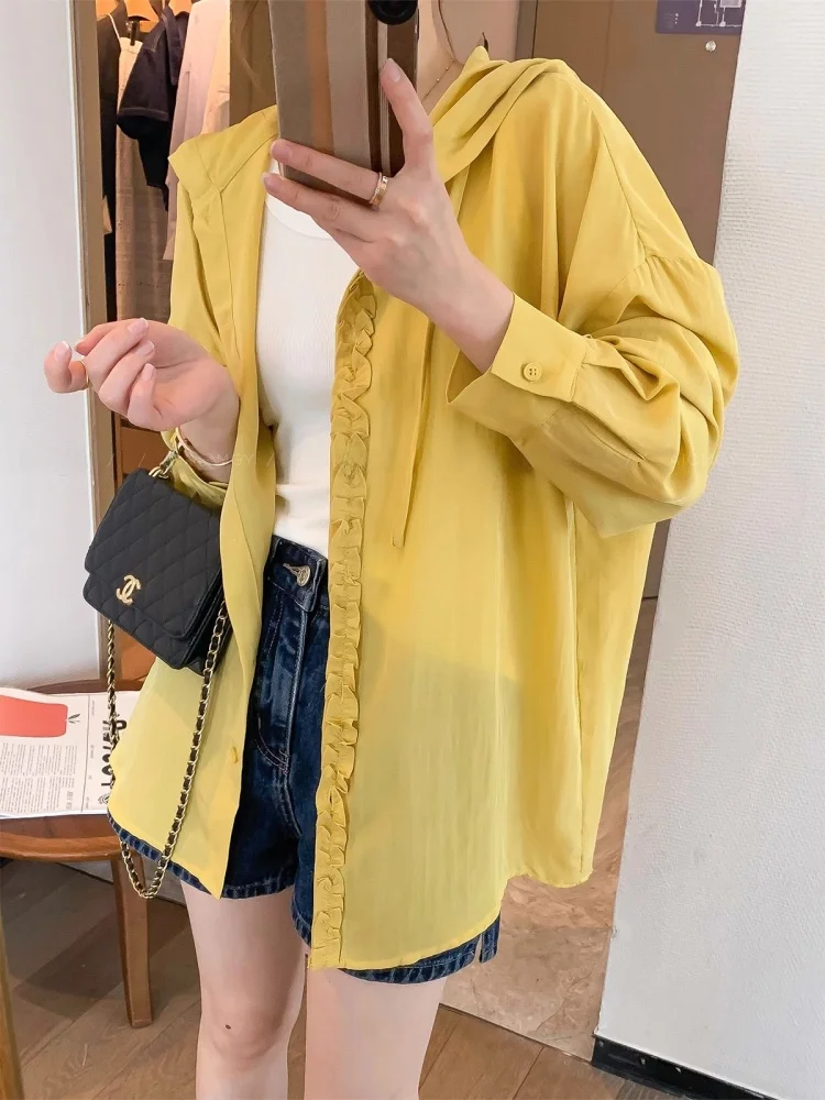 

Модная женская тонкая солнцезащитная куртка-ветровка на лето 2025 с капюшоном и регулируемым поясом, универсальная модель