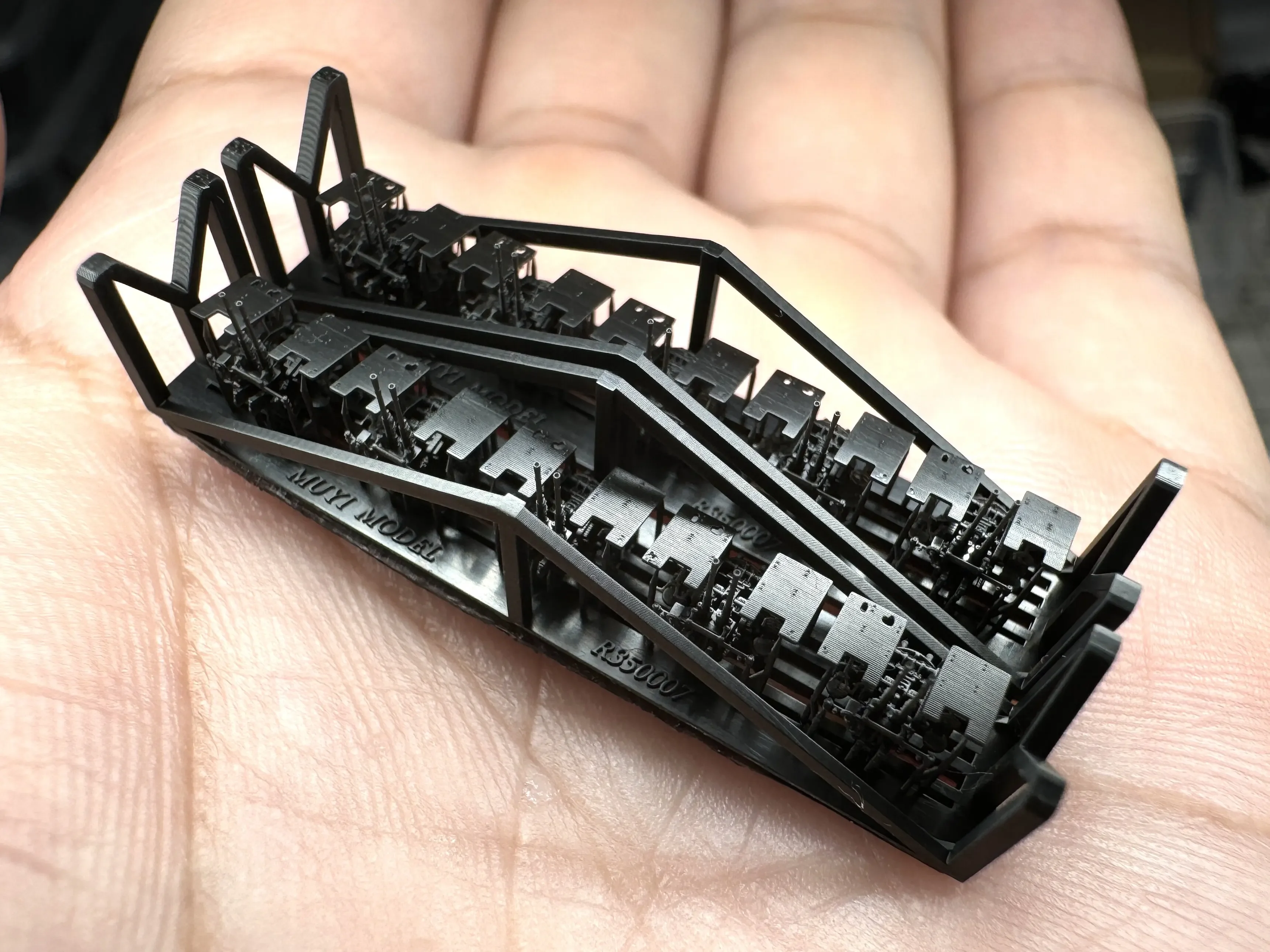 MUYI MODEL R350007 1/350 IJN TYPE 96 25MM DOUBLE MOUNTS AA GUN (WITHSHIELD) Super detailed 3D-print