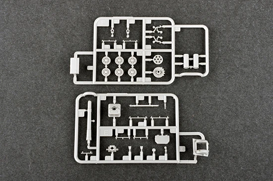 Trumpeter 07129 1/72  Scale Soviet SU152 SU-152 Self Propelled Heavy Howitzer Assembly Plastic Military Model Building Kit