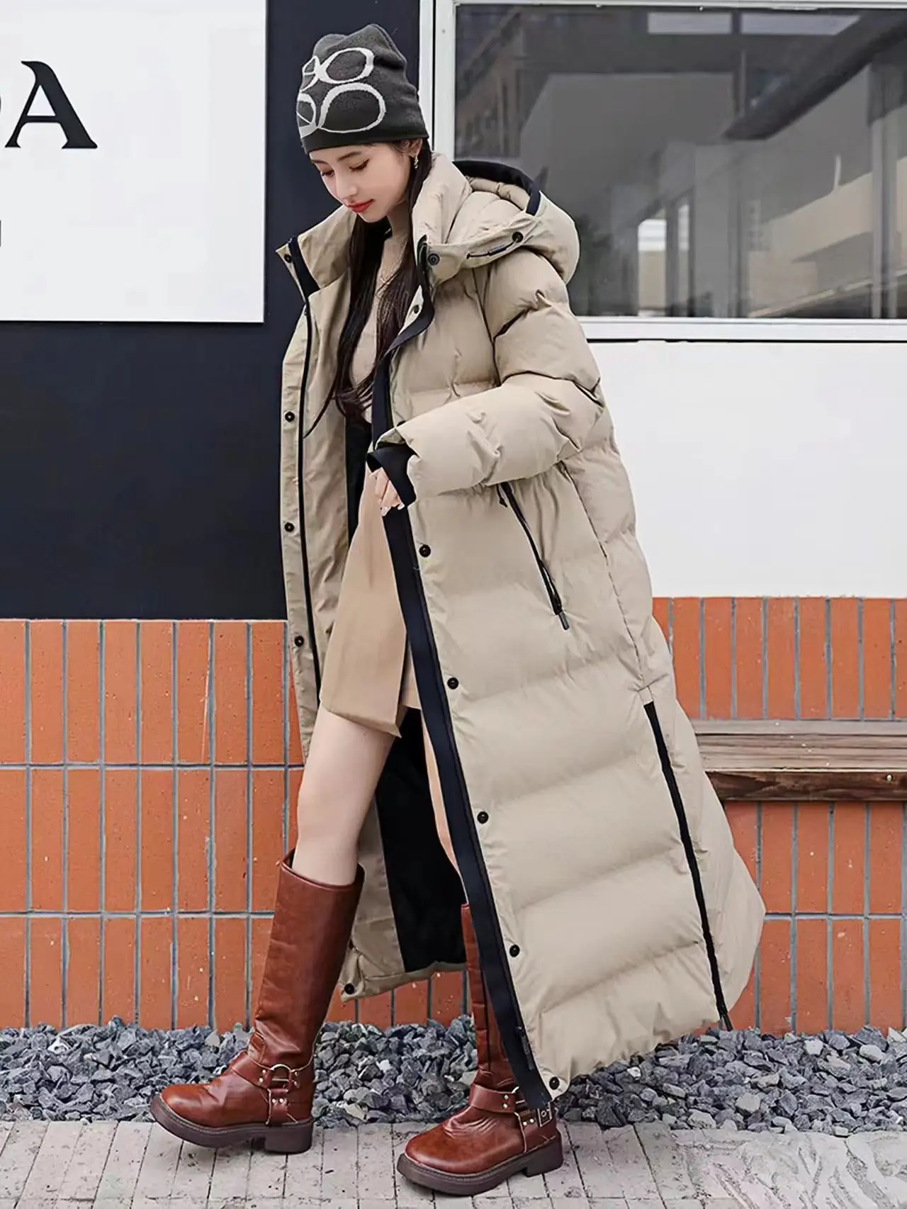 Hooded Long Down Jacket, European Thickened Mid Length Knee Length Warm Jacket, Women\'s New Winter 2023