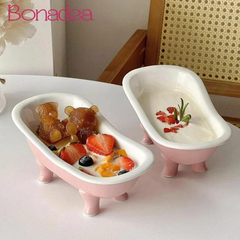 

1/2Pcs Kawaii Pink Ceramic Bowls Creative Tub Dessert Bowl Cute Ice Cream Yogurt Bowls Oatmeal Breakfast Bowl Restaurant Tools