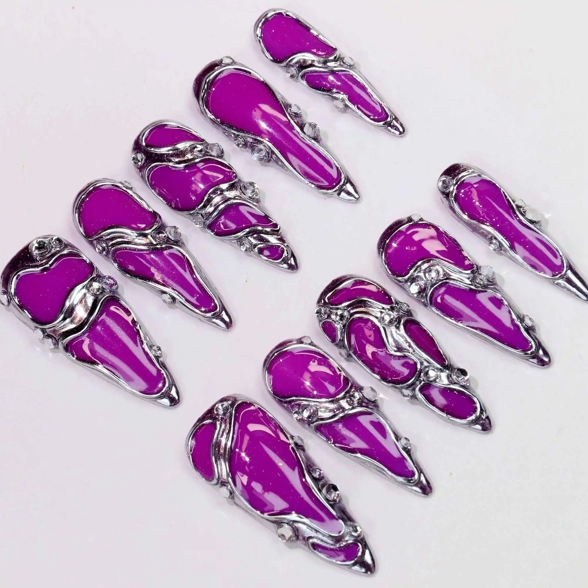 10 szt. Ręcznie robione, długie paznokcie sztyfty 3D, błyszczące, personalizowane, ręcznie malowane, fioletowe paznokcie w stylu gotyckim, odpowiednie na imprezy weselne.