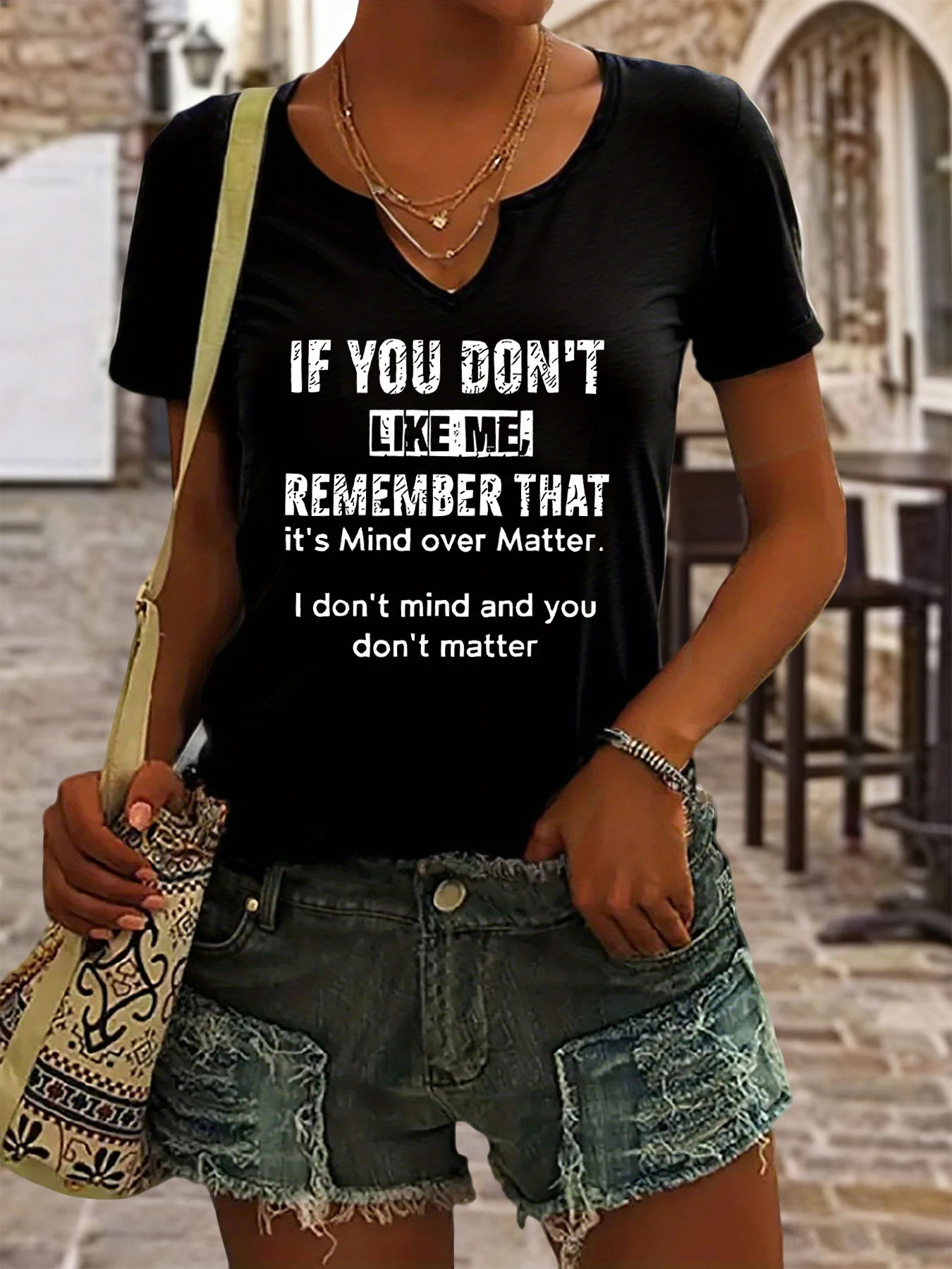 Damen Sommer-T-Shirt mit V-Ausschnitt und kurzen Ärmeln, frecher Aufdruck mit dem Zitat „If You Don't Like Me“, Lässiges Mode-Oberteil mit Haltungsaussage – Detail 4