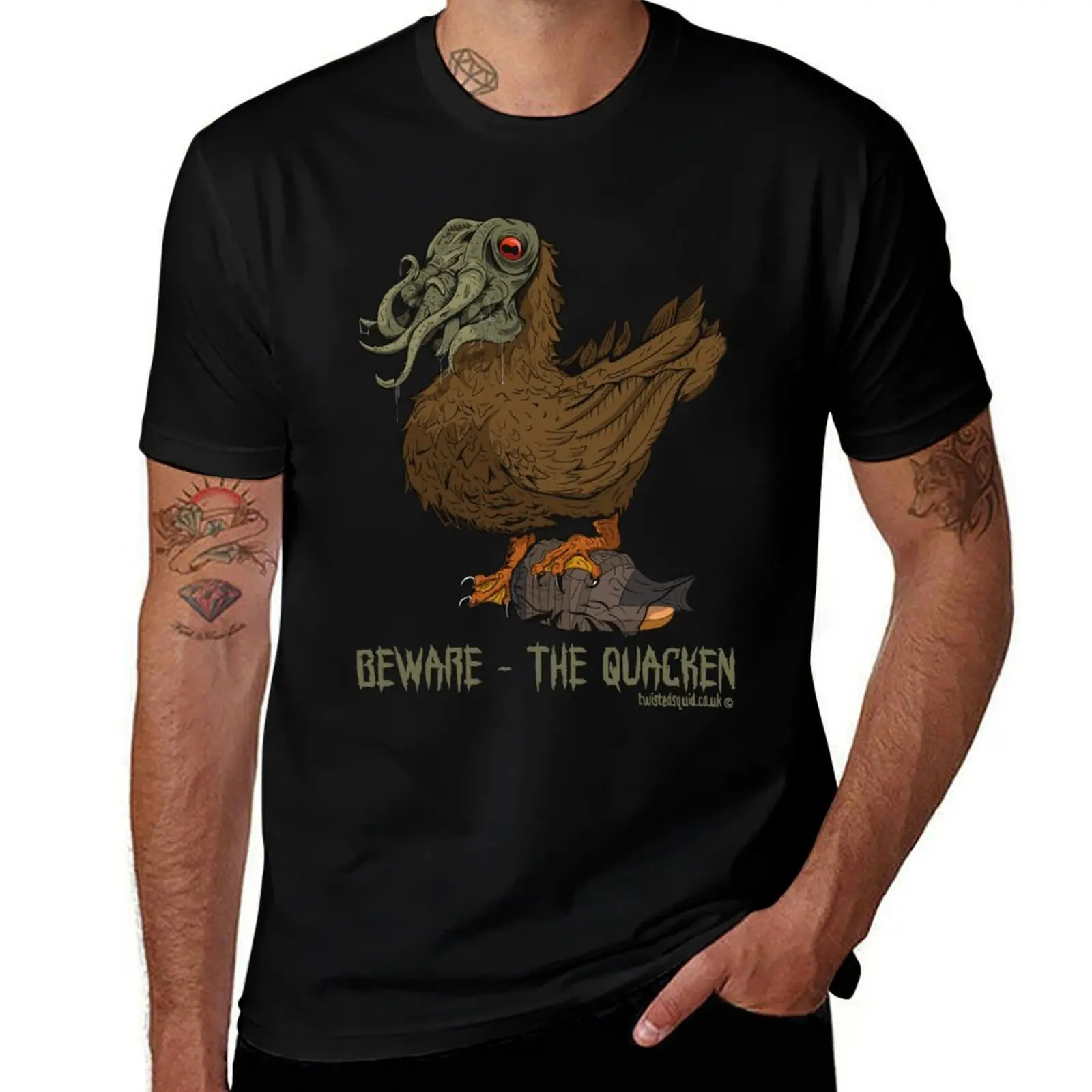 Beware - The Quacken! Twisted Squid T-Shirt Simple Casual Short Sleeve Tee T-Shirt