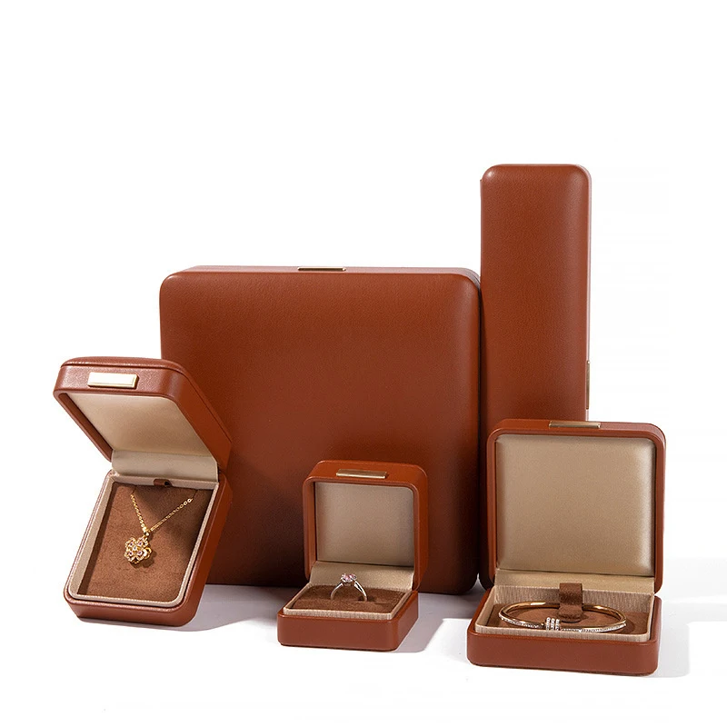 

Премиум-шкатулка для драгоценностей из искусственной кожи, кольцо, кулон, ожерелье, браслет, чехол для хранения и витрина, высококачественные элегантные упаковочные принадлежности