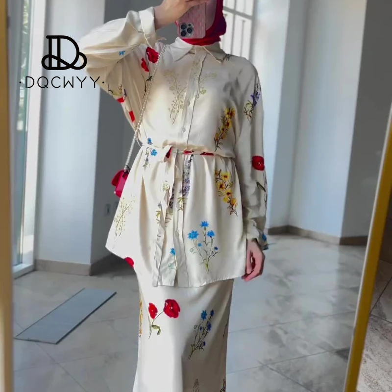 Women\'s Suits 24 Year New in Lace Up Thin Fashion Flower Print Sets for Women 2 PiecesCasual Silk Smooth Elegant Women\'s Sets
