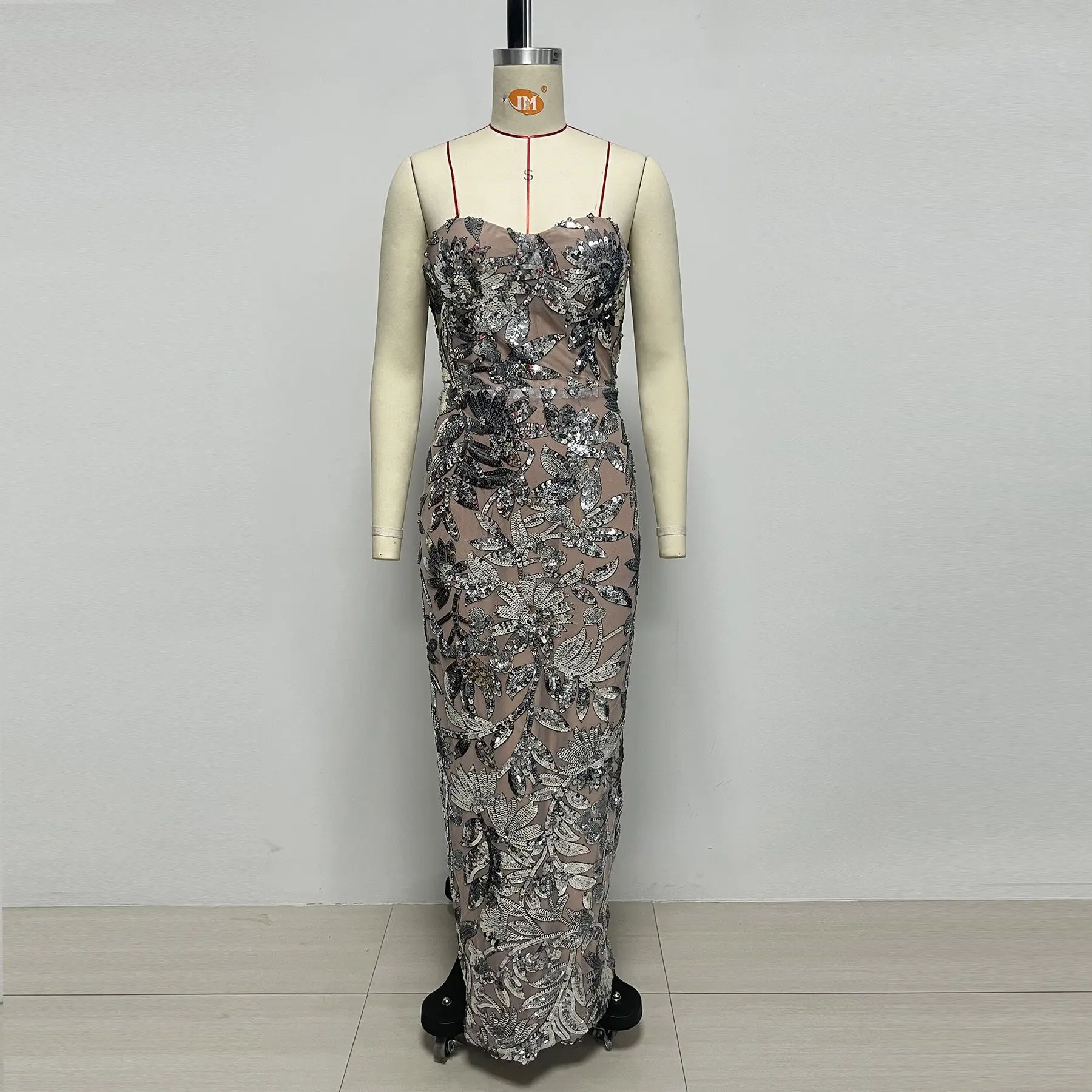Summer Strapless Sequined Silver Dress for Women Elegant Evening Club Party Luxury Celebrity Style with Leaves Design 2026