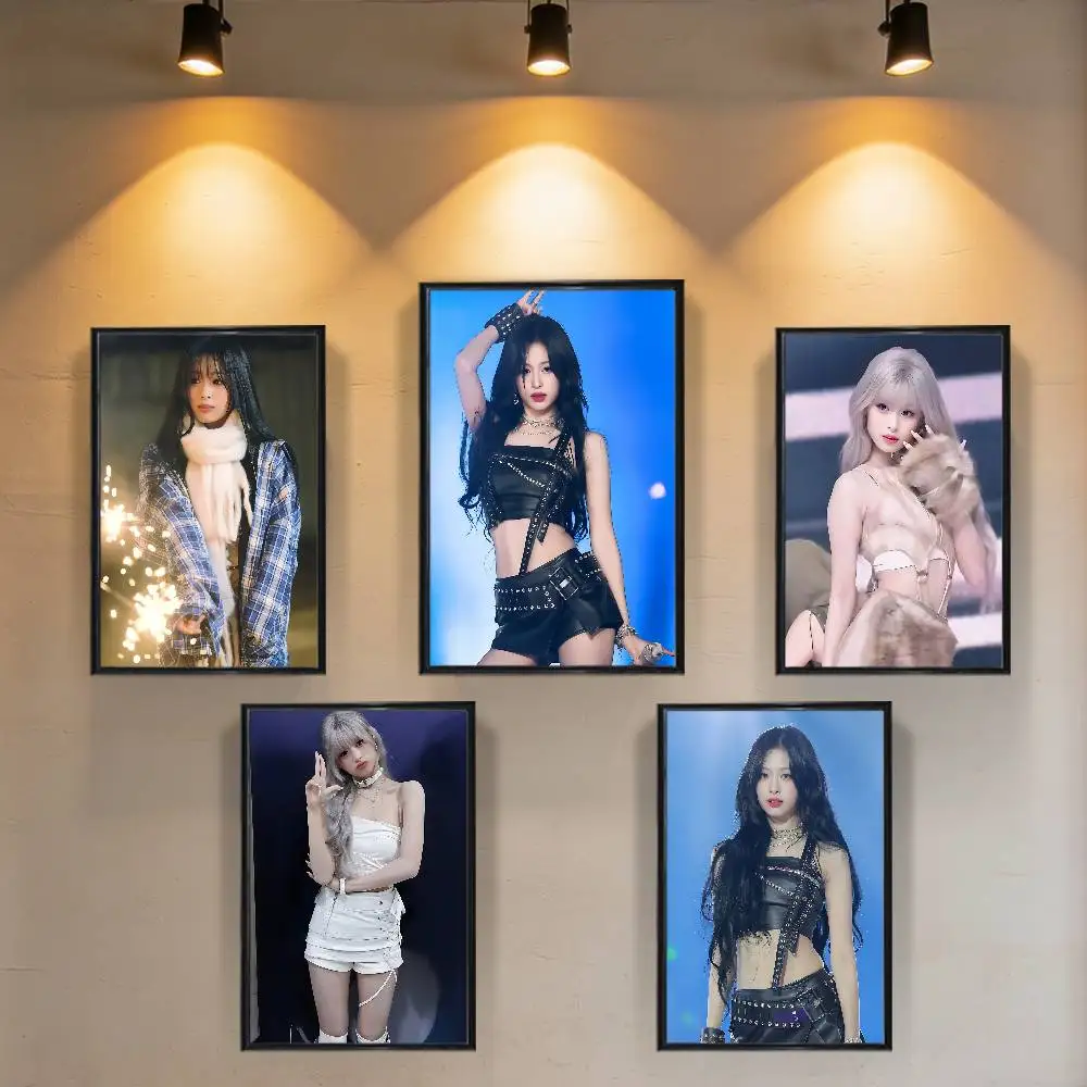 

beautiful Korean A-Ahyeon Wall Art Anime Canvas Painting Poster For Living Room Decoration Picture Home Decor