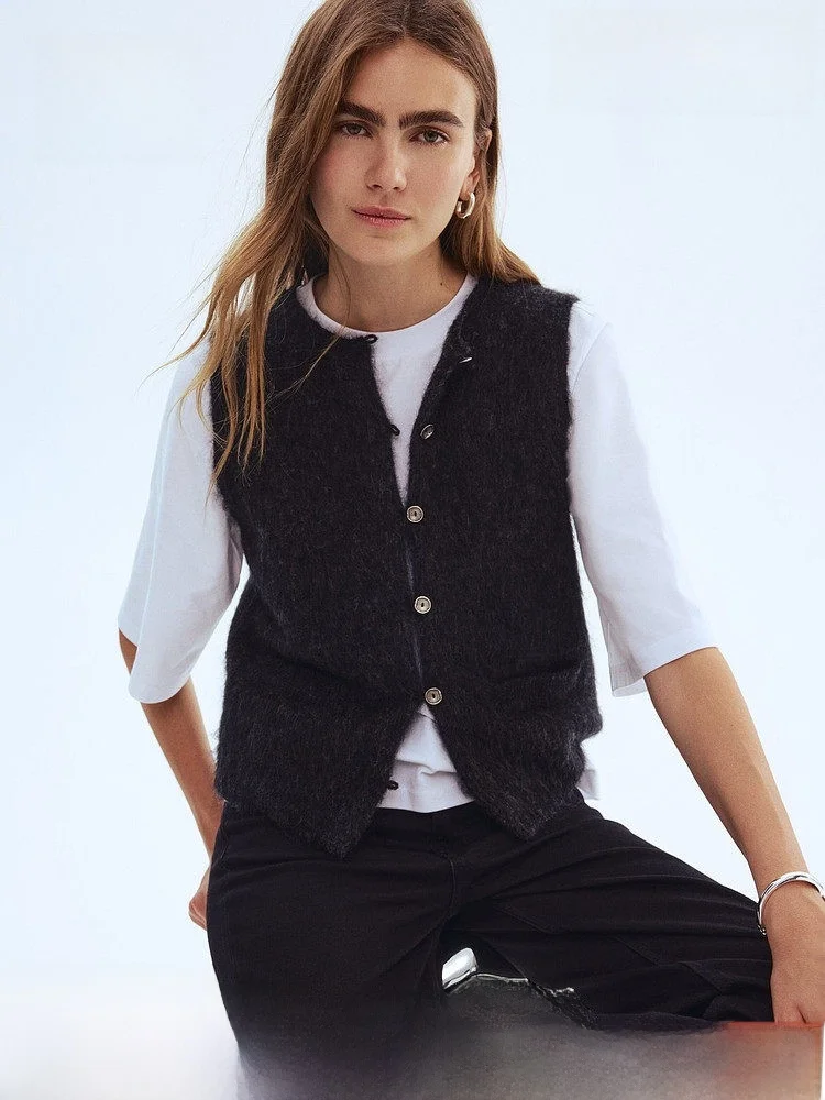 

Женский жилет H&M, зимняя смесь, теплая внутренняя и верхняя одежда, жилет Svel 30883, повседневный жилет стандартной посадки, средний мягкий