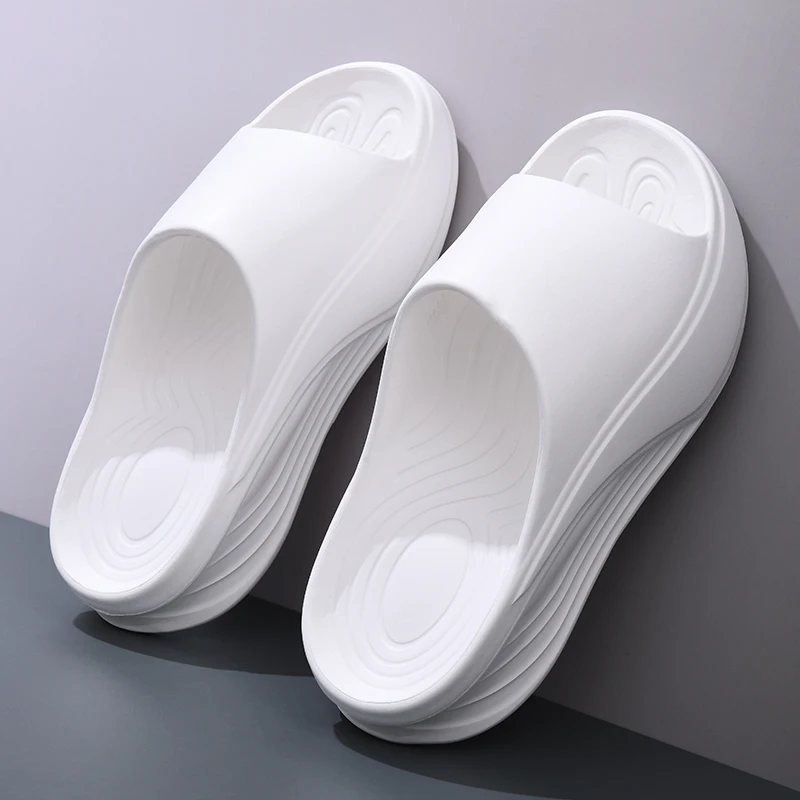 Neue Sommer-Flip-Flops für Herren, Outdoor, dicke Sohle, rutschfest, Sport, trendig, Waten, verschleißfest, Strand-Hausschuhe – Detail 7