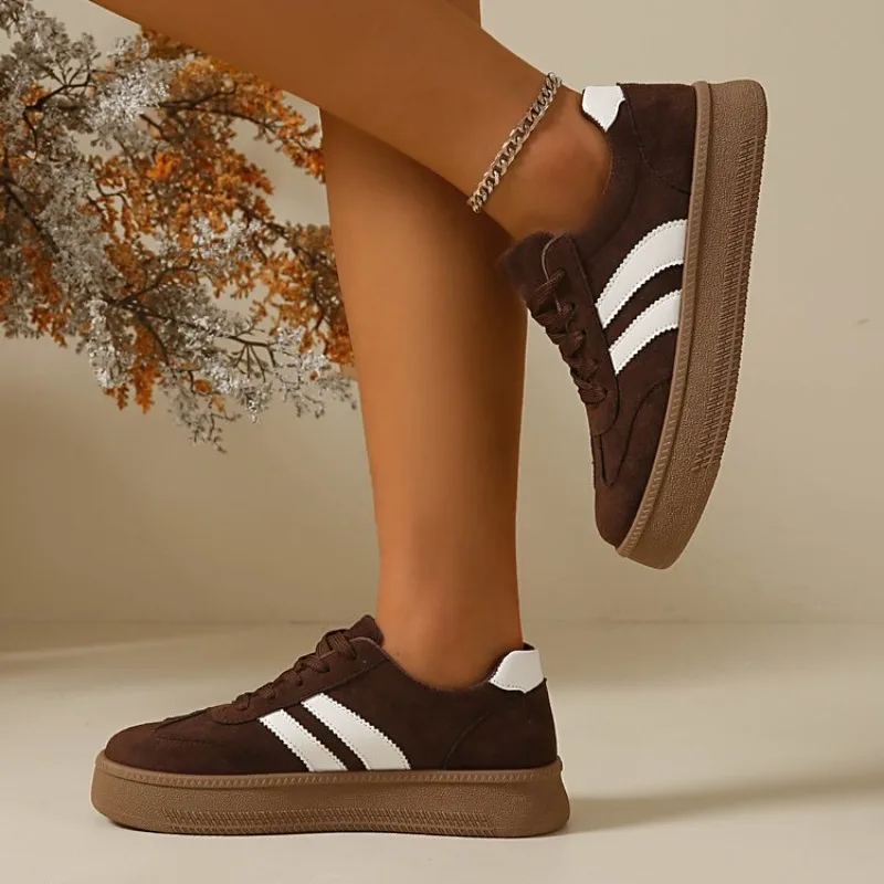 Damen-Sneaker aus Wildleder mit dicker Sohle, rutschfest, atmungsaktiv, zum Schnüren, Low-Top, All-Match, für den täglichen Gebrauch, Outdoor, Freizeit, Wanderschuhe – Detail 26