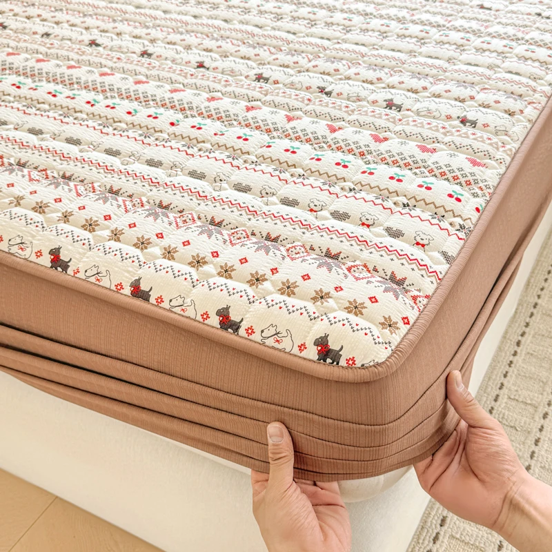 Quilted Fitted Mattress Protector Soft Hypoallergenic Antibacterial Anti-Dust Mite Mattress Cover Breathable Noiseless Non-Slip