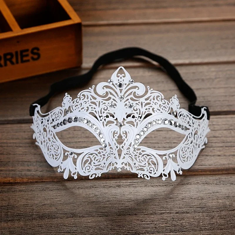 Masque en métal noir et blanc pour femme, masque pour les yeux avec biscuits, costume de robe de paupières de fête Tim, chaud dans le monde entier