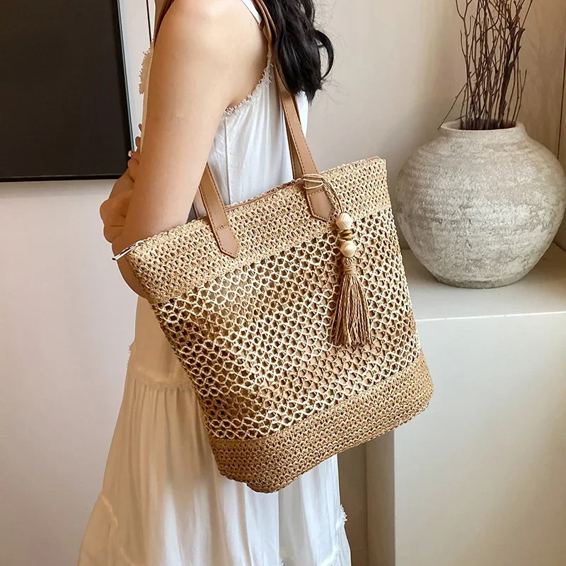 

Summer Straw Bags for Women High Quality Rattan Shoulder Bag Travel Handmade Woven Beach Handbags Female Large Capacity Totes
