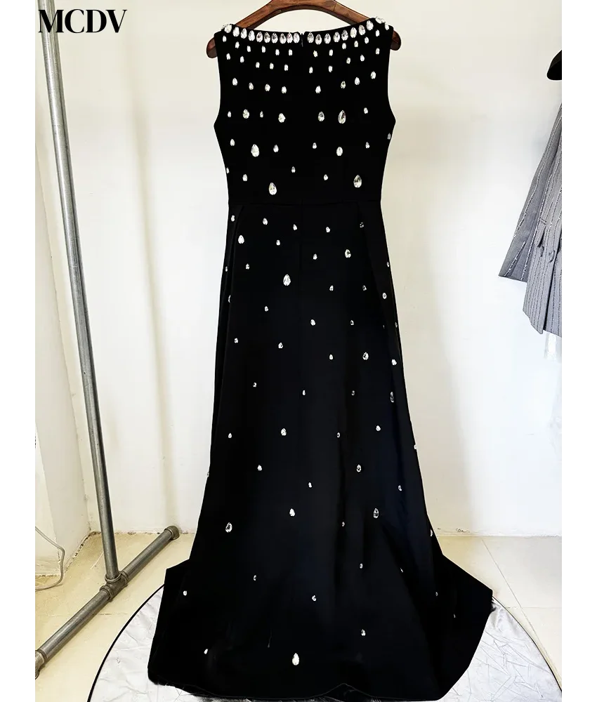 Aangepaste luxe jersey a-lijn kristallen avondjurk temperament vierkante hals mouwloos vloerlengte feestjurken aangepast formaat
