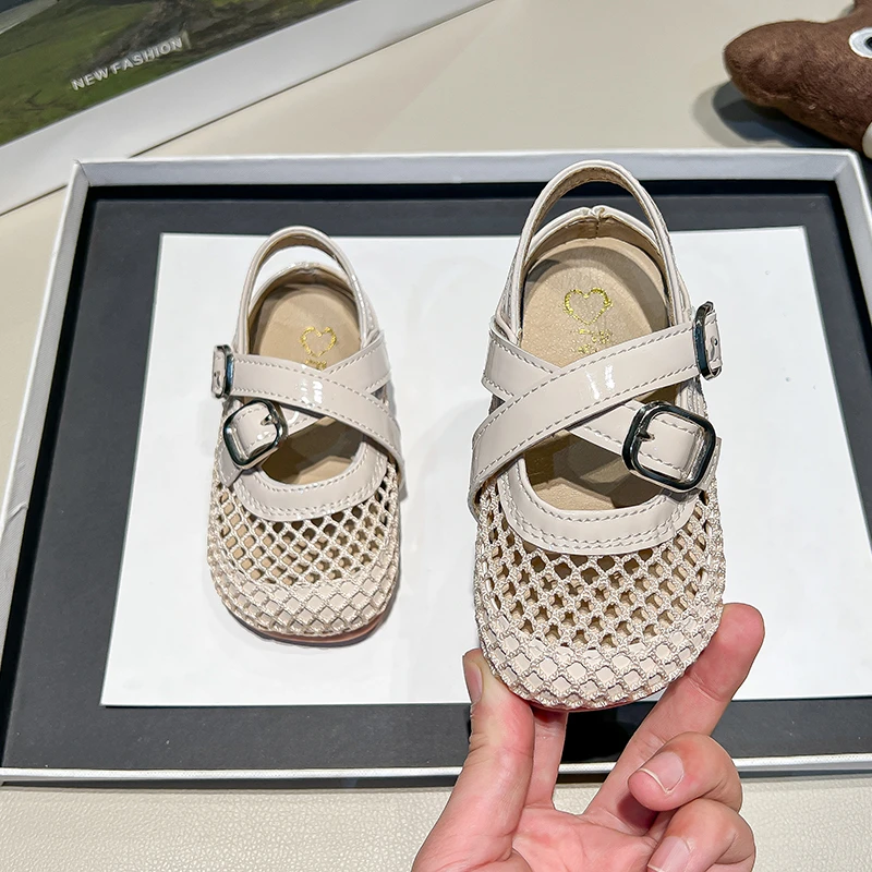 Kids Cross Straps Sandals for Girls 2025 Summer New Non-slip Soft Sole Toddler Beach Shoes Cut-outs Princess Ballet Mary Jane