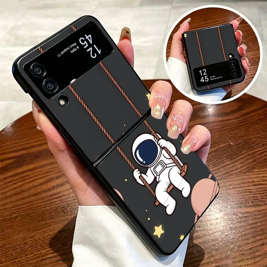 Чехол для телефона Samsung Galaxy Z Fold 7 6 5 4 3 Z Flip 7 6 5 4 3 с изображением астронавта на качелях