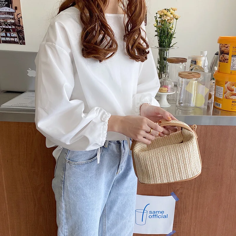 Summer Small Straw Handbag Trendy Shoulder Bag Woven Bucket Crossbody Bag Casual Seaside Beach Bag Gilrs Handle Tote
