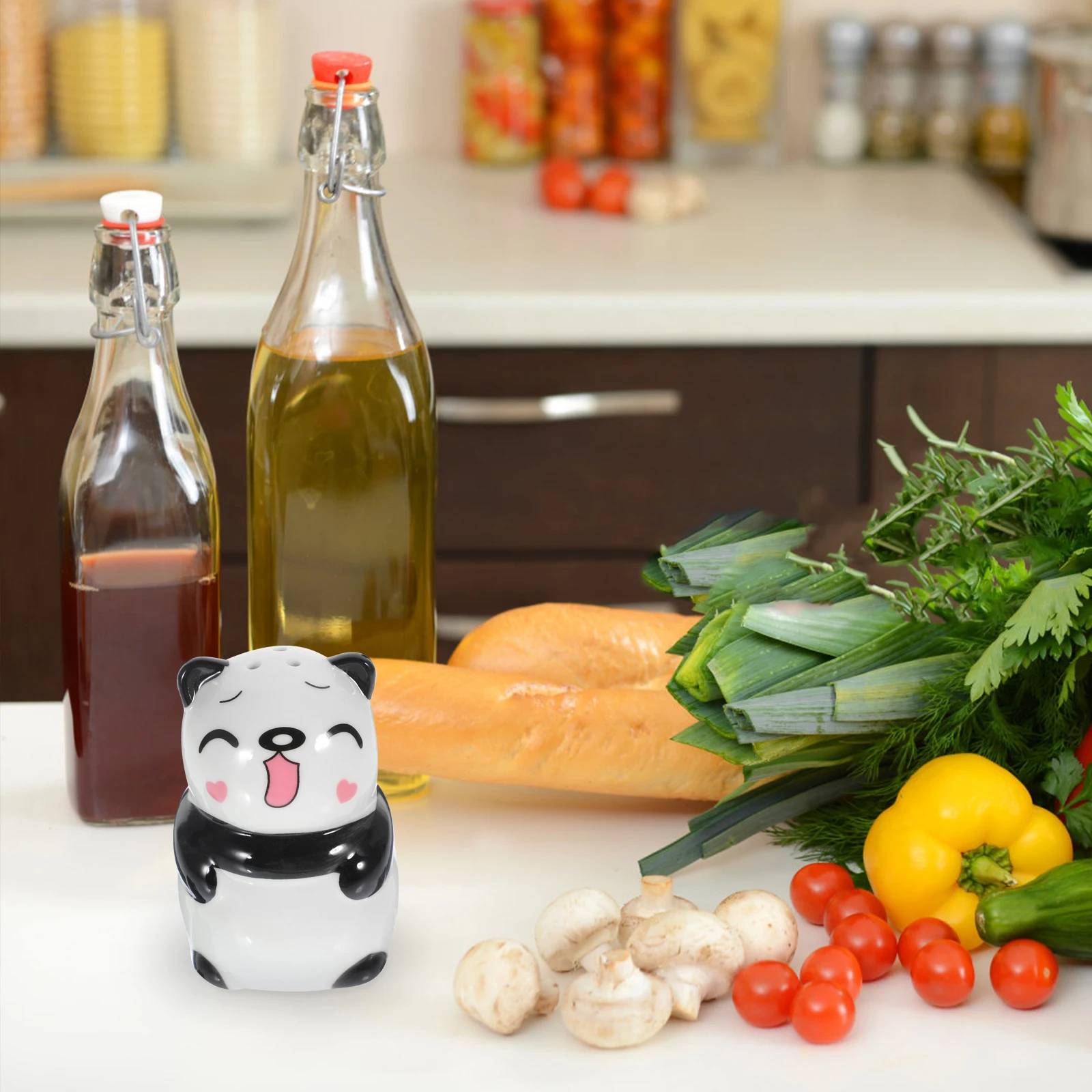 

Ceramic Condiment Jar Panda Shape Fun Dining Table Accessory Safe Strong Multi Function Spice Storage Salt and Pepper Shakers