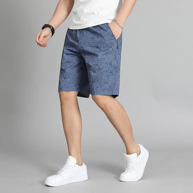 

Summer Men's New Fashion Beach Shorts Young Style Loose Waist Straight Elastic Daily Thin Printed Pockets Casual Knee Pants