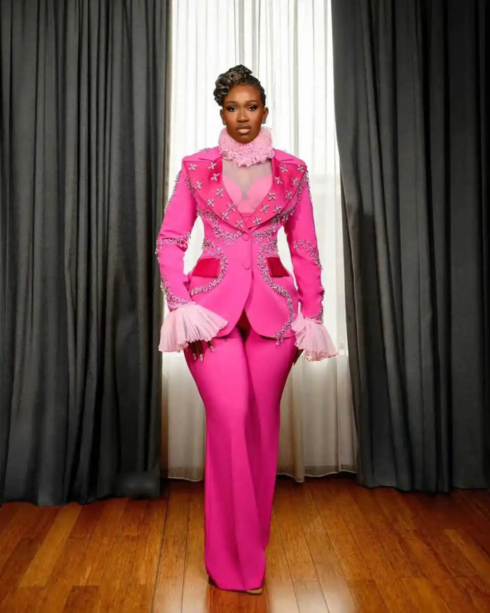 Sexy Beaded Women Suits 2 Pieces Set Crystal Single Breasted Jacket Wide Legs Pants Plus Size Customized Party Prom Dress