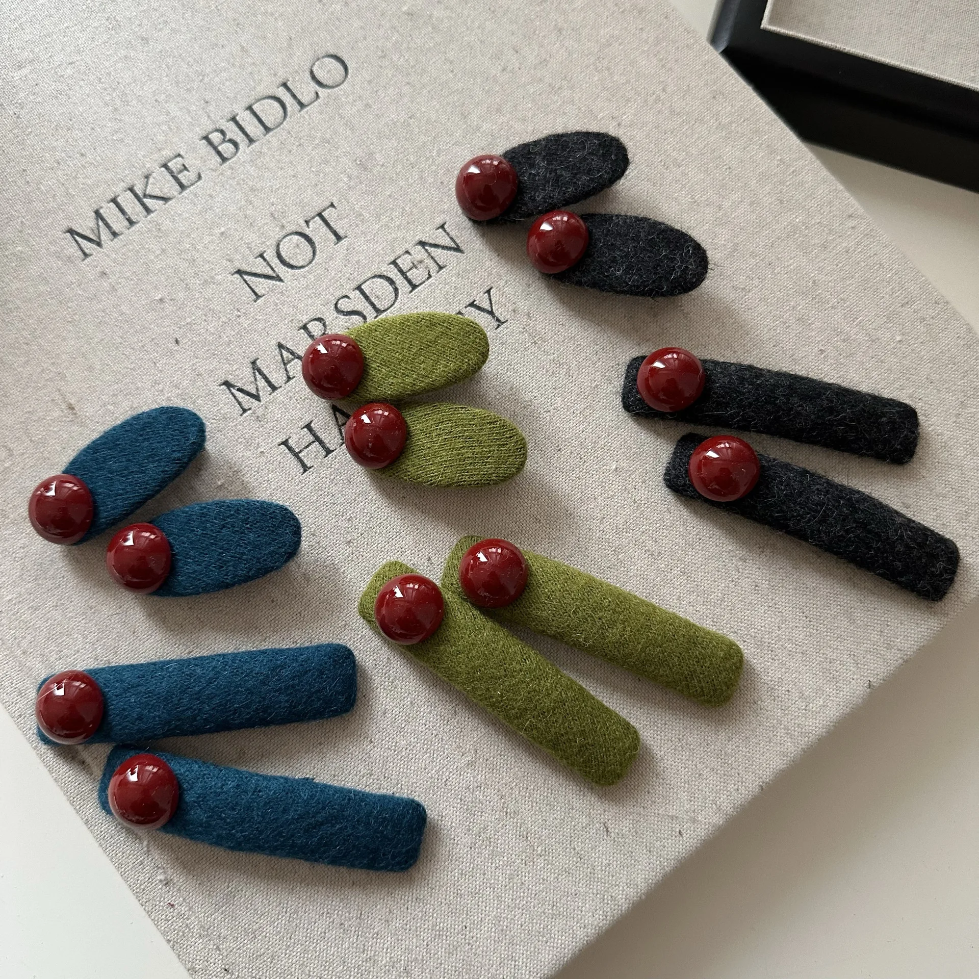 Hair Clip Tweed Red Bead Handmade Korean Style for Bangs Back Head Flyaway Side Versatile Daily Wear Premium Soft