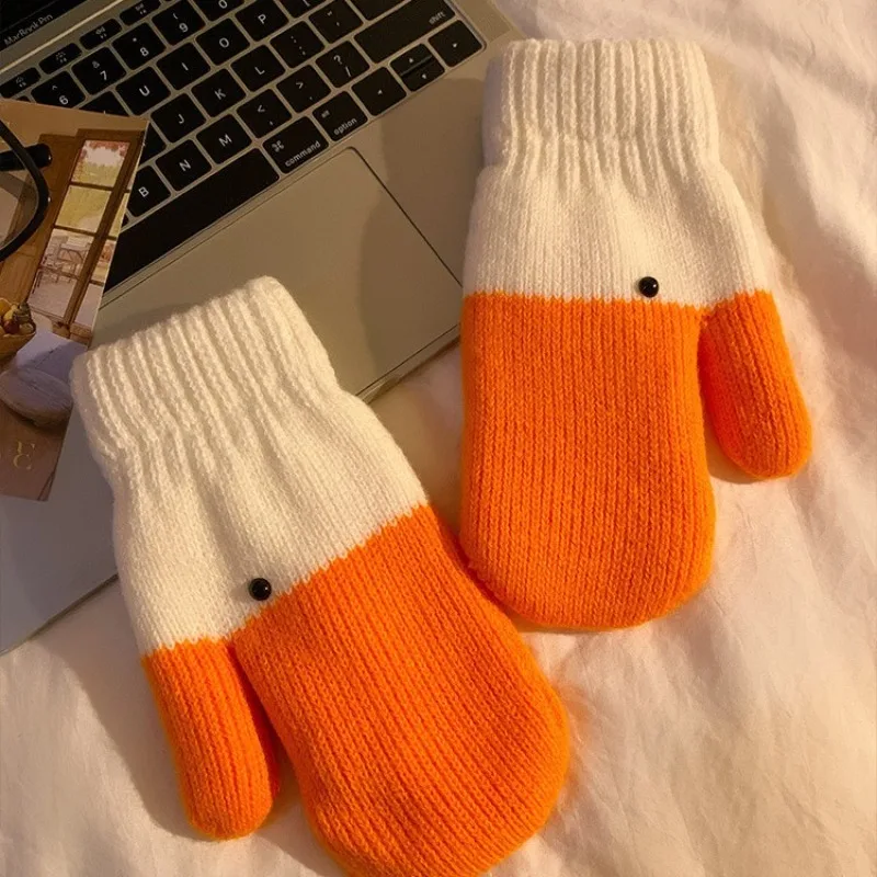 2026 New Velvet Thickening To Prevent Cold Creative Funny Goose Yarn Gloves Fingers for Women To Keep Warm Autumn Winter