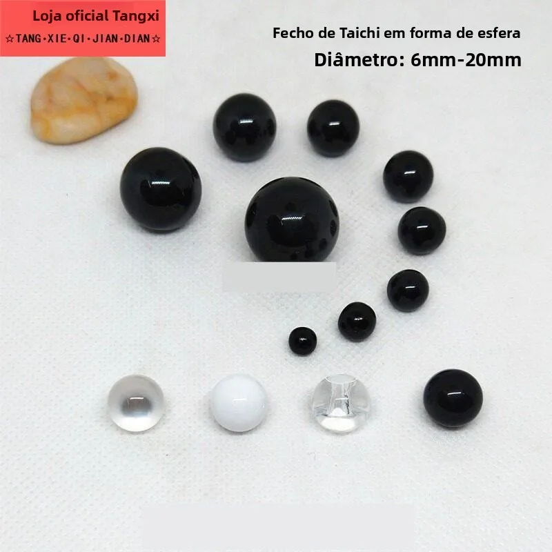 botao-preto-circular-perolado-transparente-com-detalhe-de-conta-e-bandeira-luminosa-para-sueteres-camisas-abertas-vestidos