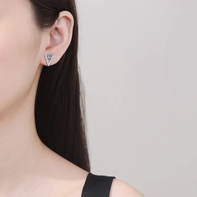 Apaison D Color 0.5 ct Moissanite Stud Earrings For Women Fine Jewelry 100% 925 Sterling Silver Ear Studs Female Gift Wholesale