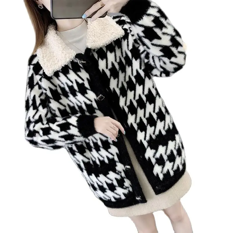 

Imitation Mink Fleece Splicing lambswool Cardigan Women Knitted Jacket 2022 New Autumn Winter Thick Warm Coat Female Tops R2095