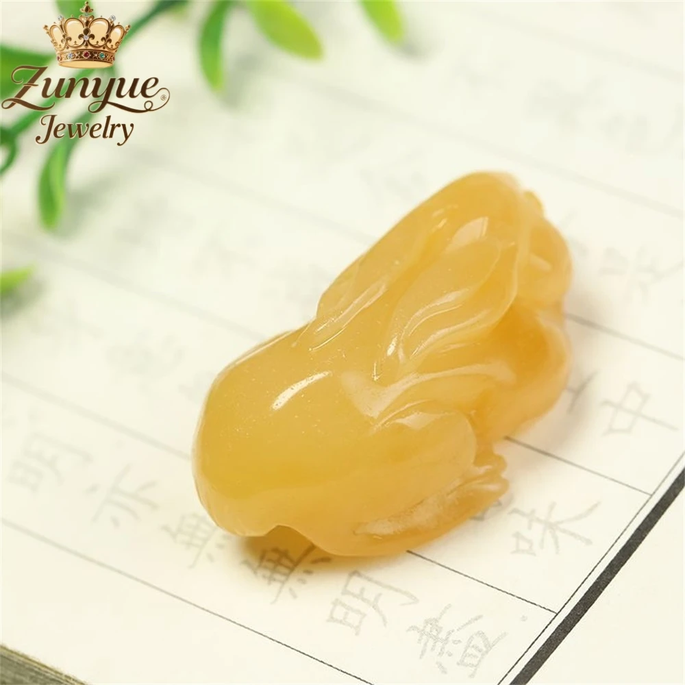 Yellow Dragon Jade Three-Dimensional Jade Rabbit Pendant Luxury Quality Jewelry Fashion Jewelry Exquisite Elegant Charms Popular