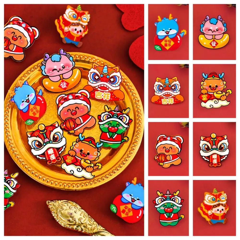 Exquisite Lucky Acrylic Spring Festival Pin Dancing Lion Loong Lion Dance Brooch Kawaii Lovely Chinese Style Pin Spring Festival