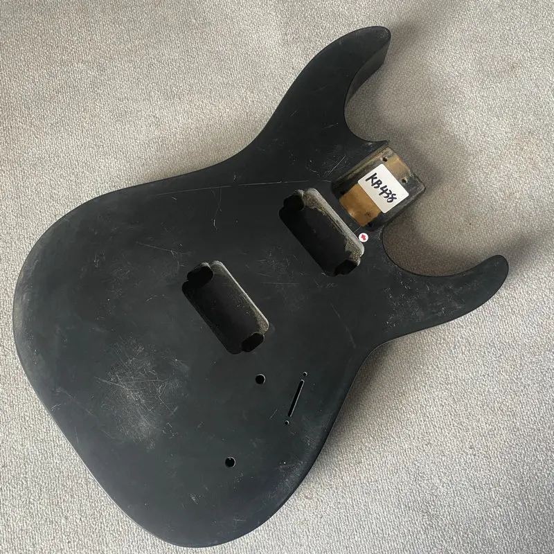 

kb438 Black Paints Color Right Hand 6 String ST Electric Guitar Body HH Pickups Solid Wood DIY Parts Surface Dirty
