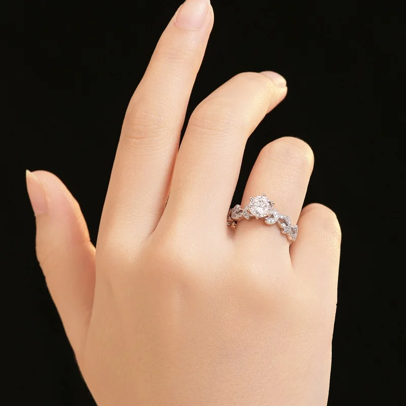 Six-Prong Leaf Wrapped Ring Women's 1ct Moissanite PT950 Platinum -niche high-end style, celebrity-inspired jewelry