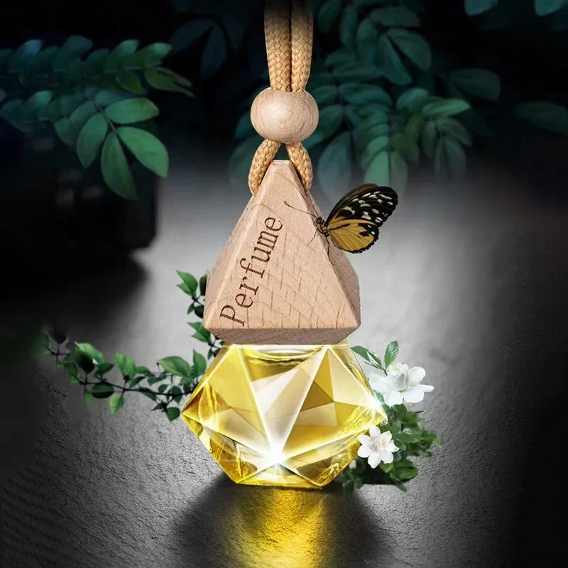 

Car perfume pendant decorative glass deodorant car fragrance male aromatherapy female special pendant high-grade