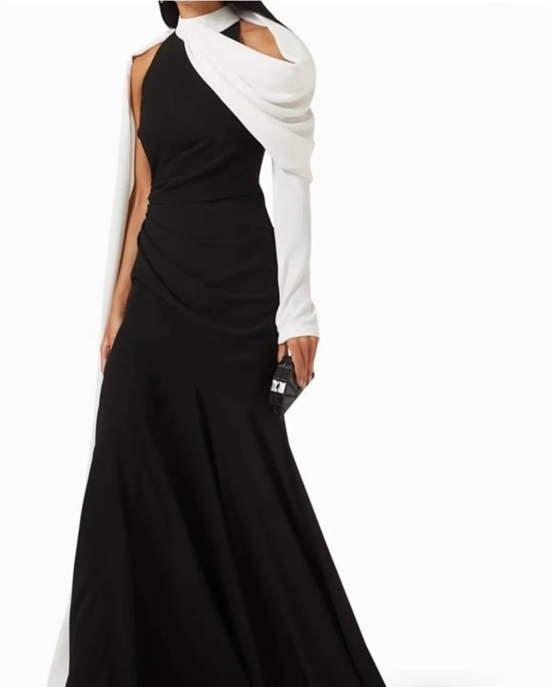 

Customized Long Crepe Evening Dresses with Cape Mermaid Black&White Pleated Dubai Watteau Train Prom Dresses for Women