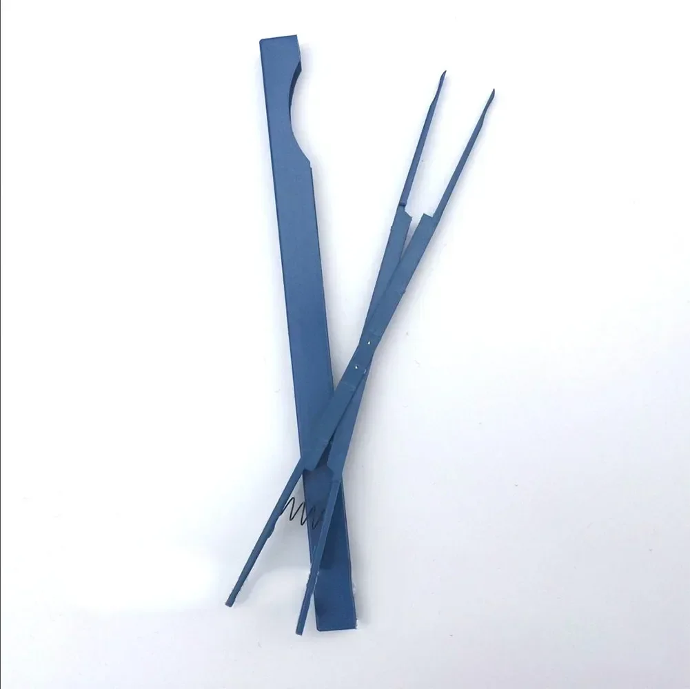 

Piano Tuner's Must Have Tool, Nylon Mute Clamp for Precise Muting of Mediant and Alt Section, Portability with Carrying Case