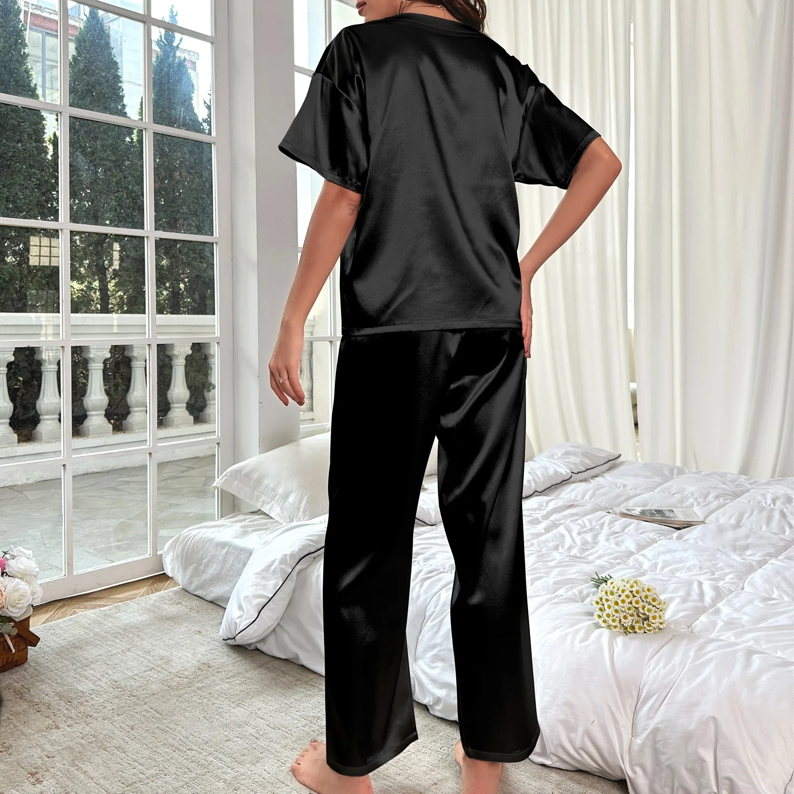 

Женский пижамный комплект из черного атласа с прочной драпировкой, короткими рукавами и длинными брюками, домашняя одежда для дома, сцены для сна