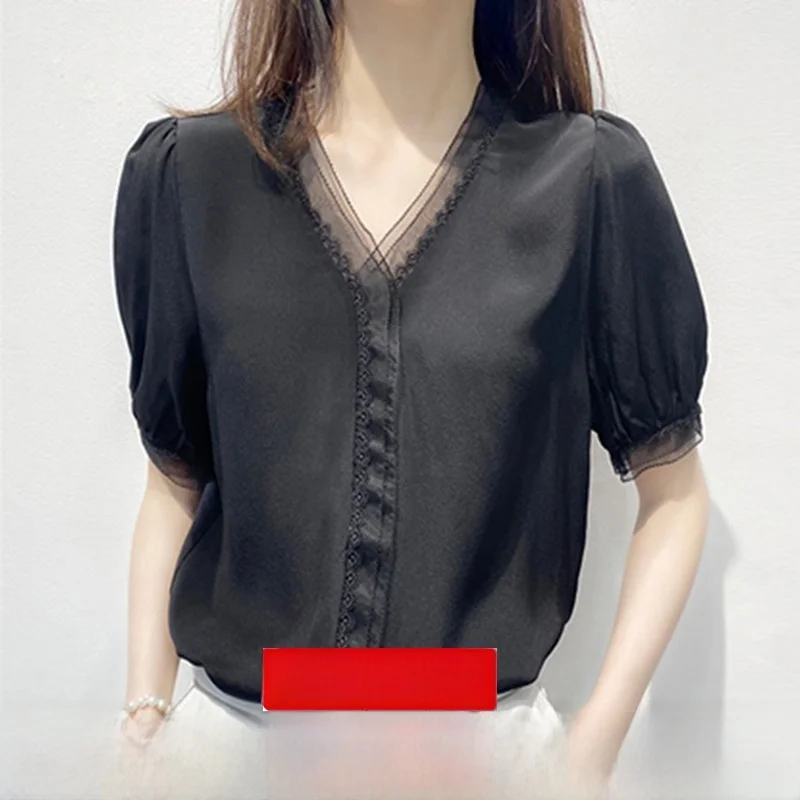 เสื้อเชิ้ตผ้าไหมคอวี แขนสั้น สไตล์ลำลองสำหรับผู้หญิง ใส่ได้ทั้งฤดูใบไม้ผลิและฤดูร้อน ทรงหลวม ติดกระดุม สีพื้น เหมาะสำหรับใส่ทำงาน