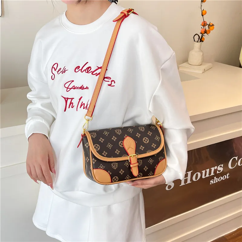 

Women's Elegant Leather Shoulder Bag Fashion Luxury Crossbody Handbag Classic Designer Tote For Daily Chic Style