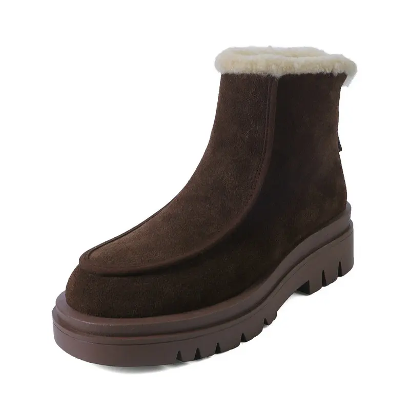 

Прочные зимние ботильоны из коровьей замши и шерсти. Великолепное использование и длительное использование.