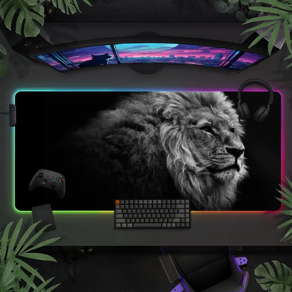 

Fierce Lion Mouse Pad Large RGB Gaming Mousepads LED Light Locked Edges Game Accessories Table Pads PC Keyboard Mat XXL 90x40cm