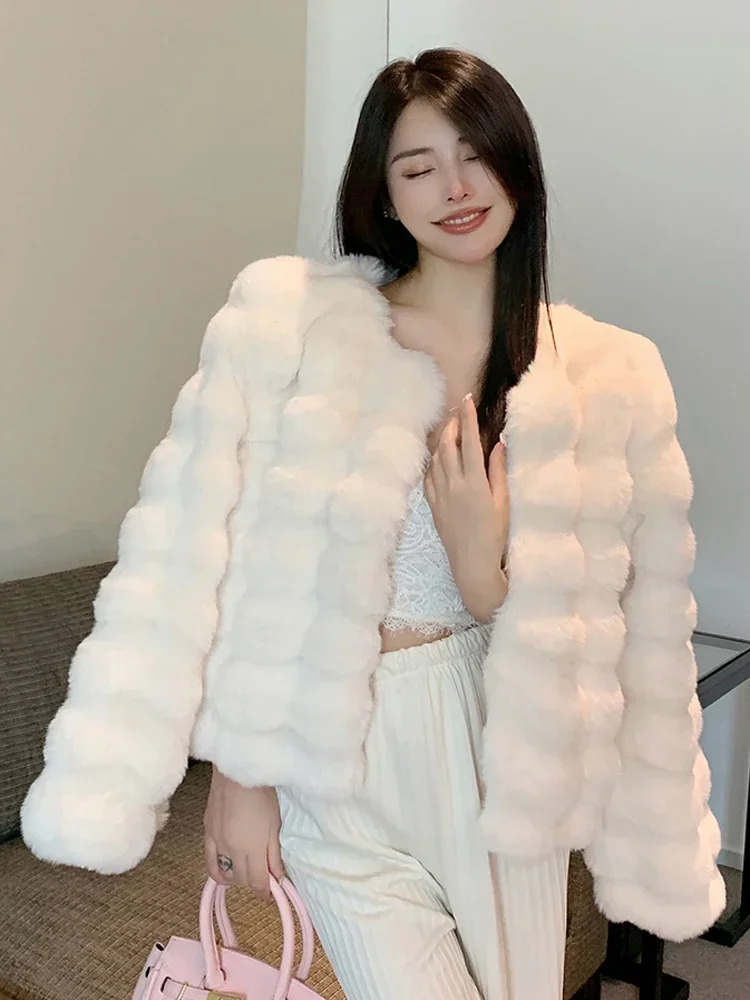 Fashion Imitation Rabbit \'S Hair Coat Women Winter Warm Luxury Fur Jacket Plus Size Outwear Female Vest Coats Beige