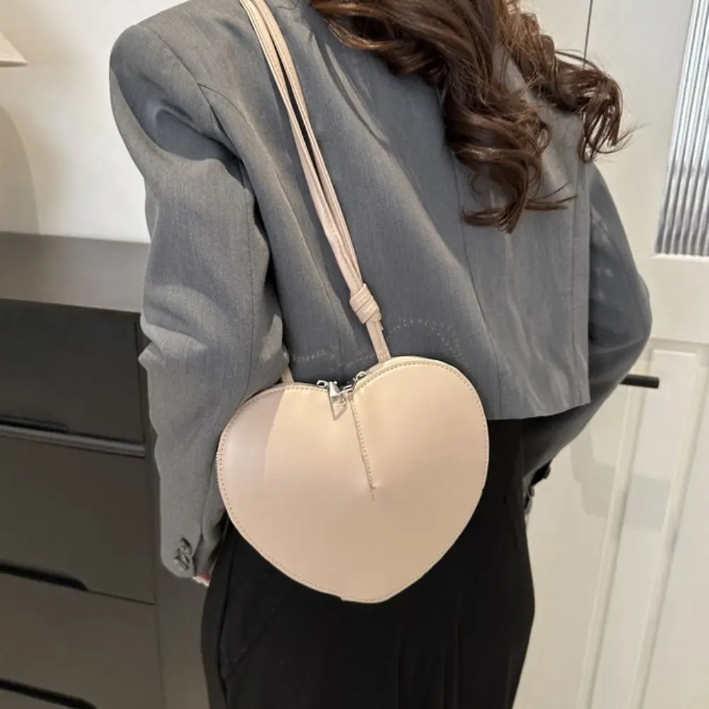 Korean Style Love Heart Shoulder Bag Phone Bag PU Leather PU Crossbody Purses Small Handbag Solid Color Solid Heart Bag Female