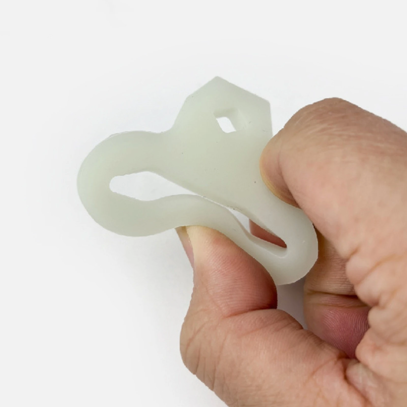 Silicone Hanging Loop Corrosion Resistant Phosphorescent Dive Gear Loop Snorkel Mouthpiece Retainer Easy to Install