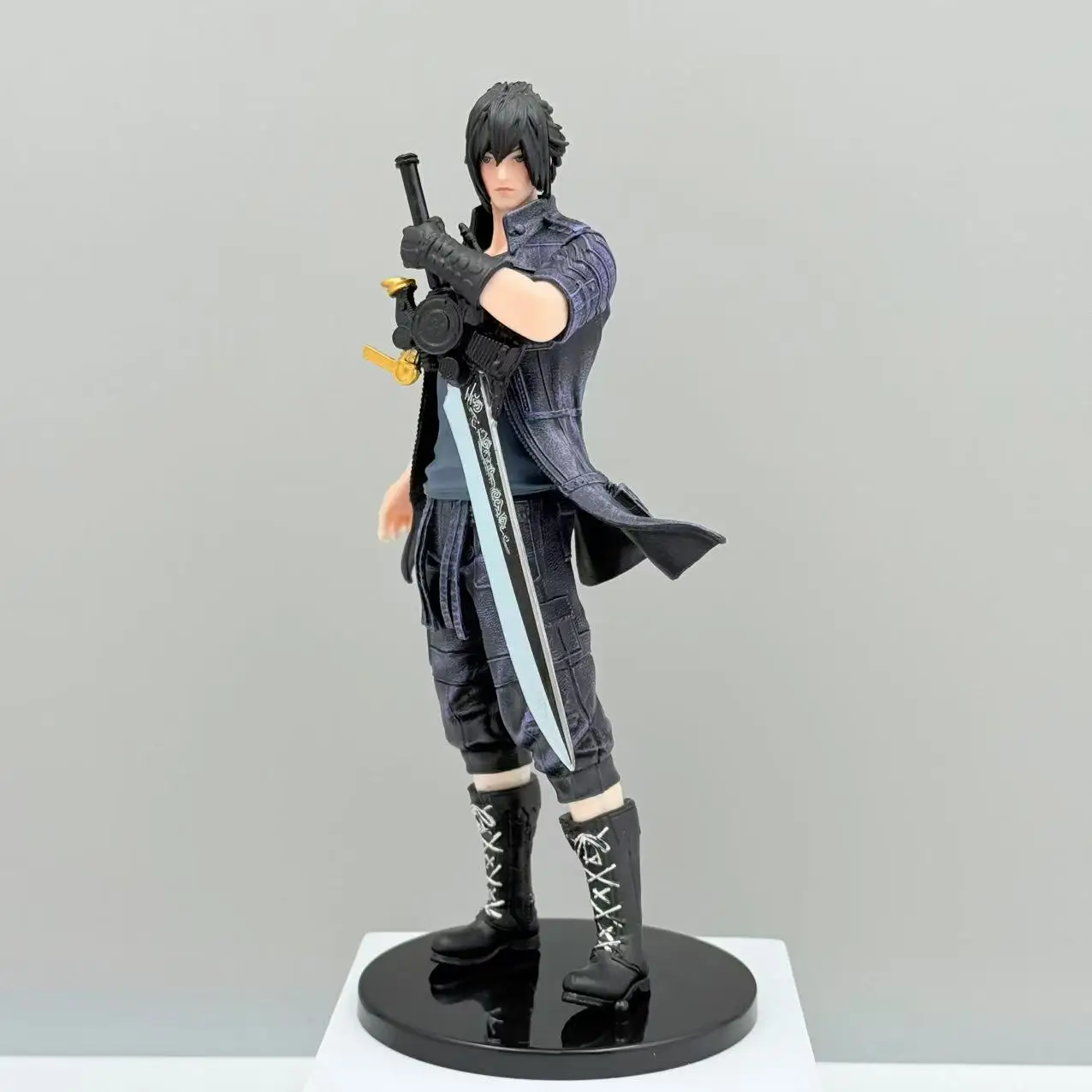 

Final Fantasy Collect Anime Figures Noctis Lucis Caelum Figures Doll 22cm Model Decor Action Figure Toys for Kids Christmas